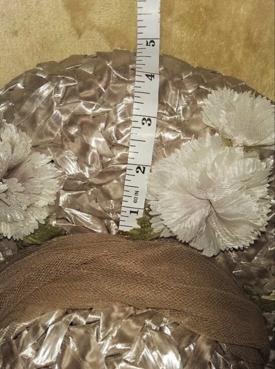 Vintage Mid-Century Lady Byrd Woven Straw Floral Hat Size: 22.5 Inches Roughly main image 7